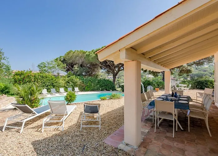 Cascabelle By Interhome Vakantiehuis Sainte-Maxime